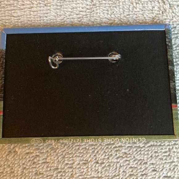 Election Memorabilia - Bill Clinton/Al Gore Presidential campaign pin - Picture 2 of 3